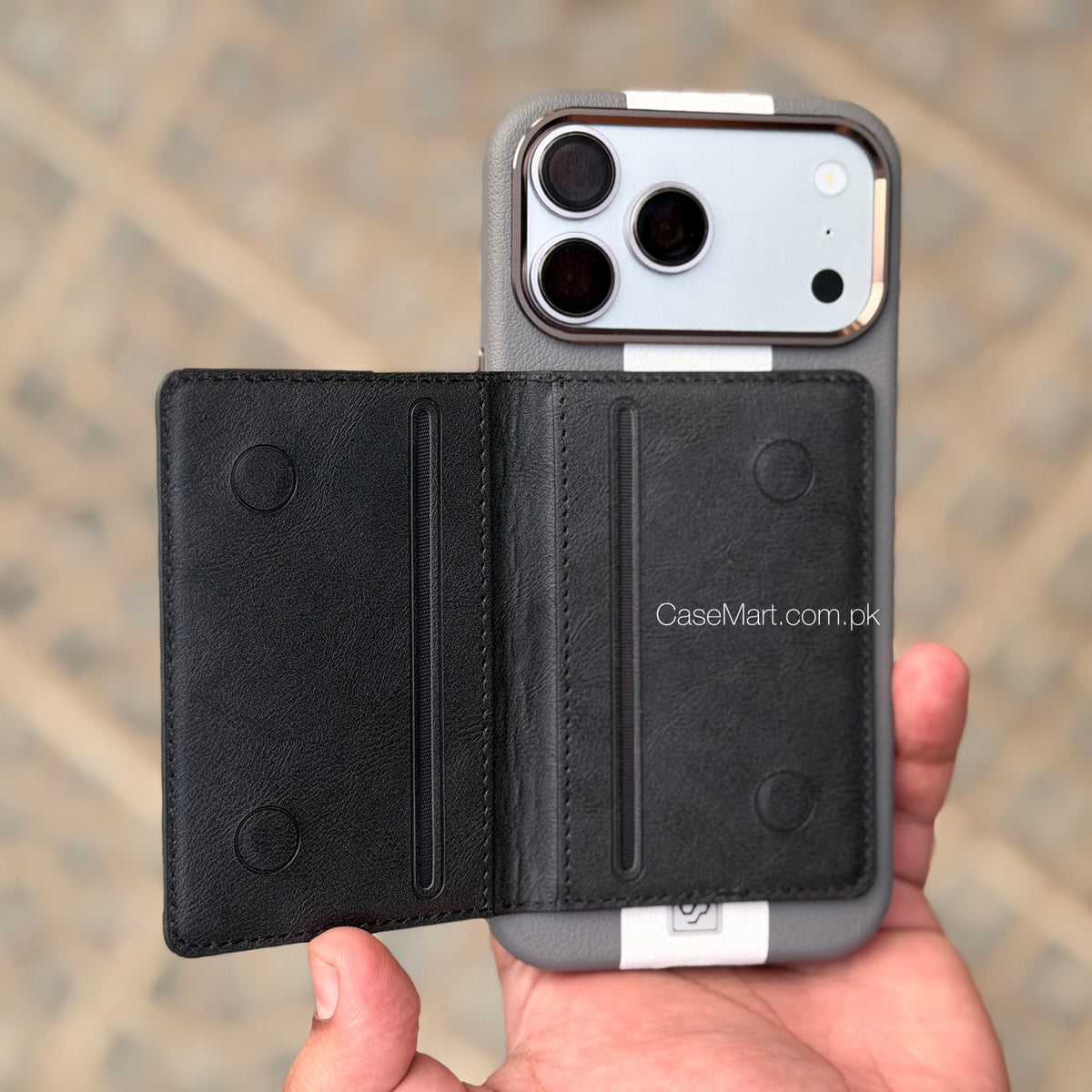 Fold Leather MagSafe Wallet with Stand