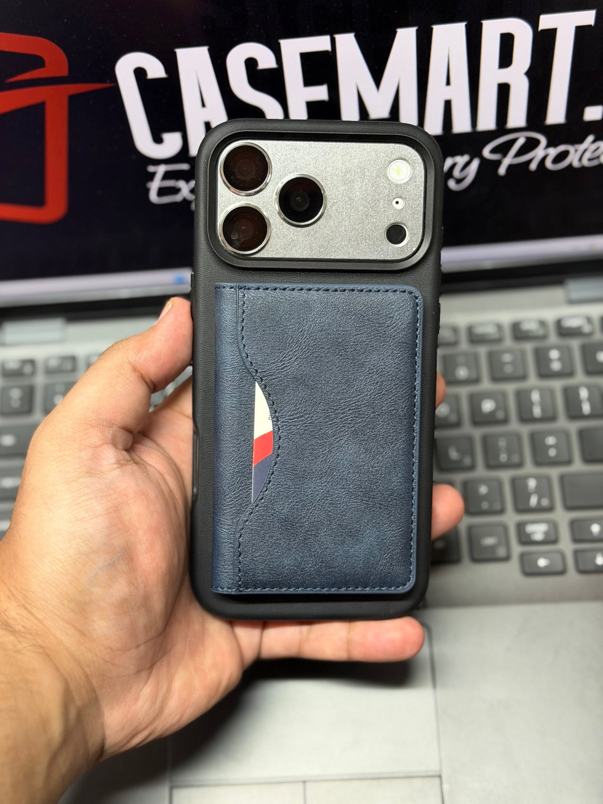 Fold Leather MagSafe Wallet with Stand